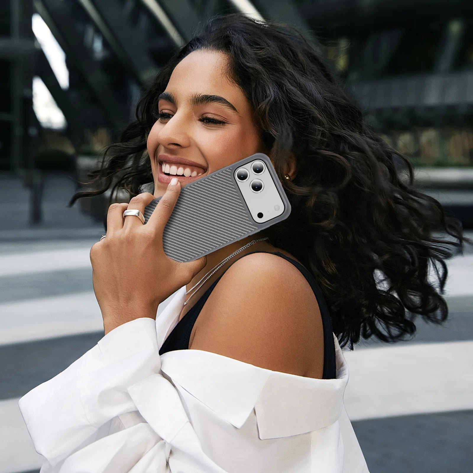 Luxury Carbon Fiber Shockproof iPhone Case — Drop-Resistant Anti-Fingerprint Non-Slip Protective Cover with Scratch & Dust Defense