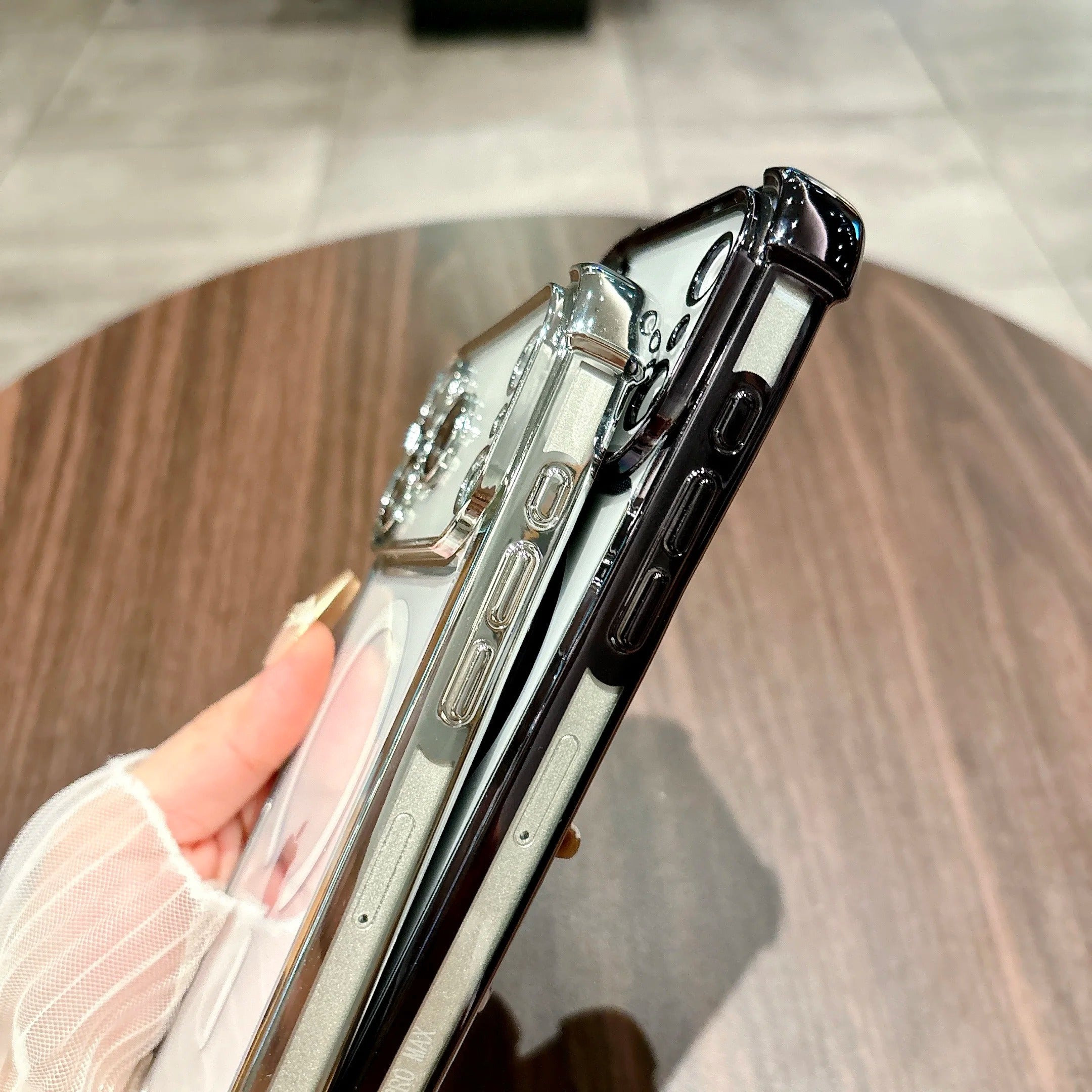 Luxury iPhone Case — Plating Transparent Shockproof Magnetic Cover, MagSafe Compatible, Wireless-Charging, Anti-Fingerprint, Full Protection