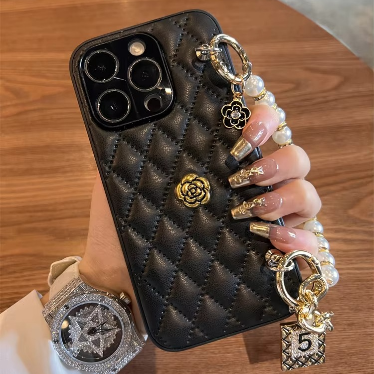 Luxury iPhone Case Leather Cover with Chain — High Quality Protective Design, Card Pocket Holder, Shockproof Anti-Fingerprint Scratch-Resistant Finish