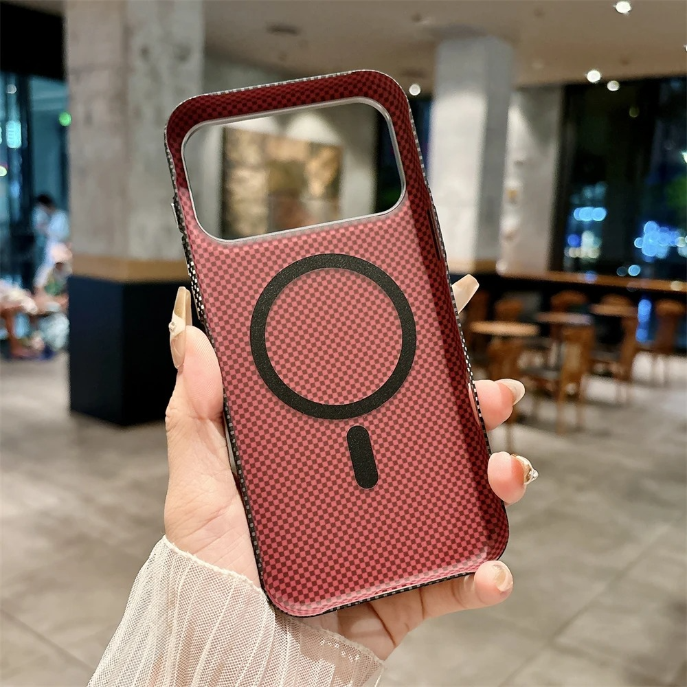 Luxury iPhone Case — 1500D Kevlar Carbon Fiber MagSafe Cover with Metal Lens Ring, Shockproof Anti-Fingerprint Anti-Scratch Textured Design