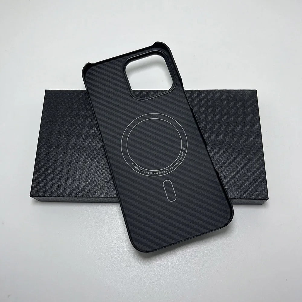 Luxury iPhone Case — Aramid Carbon Fiber MagSafe Cover with Ultra-Lightweight Half-Wrapped Protection and Durable Scratch-Resistant Texture