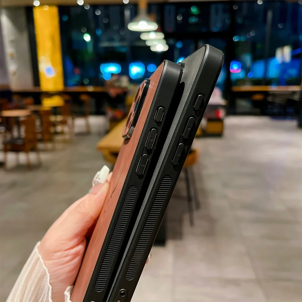 Luxury iPhone Case — Embossed Deer PU Leather Full-Coverage Shell with Anti-Fingerprint Anti-Scratch Protection & All-Round Camera Guard Design