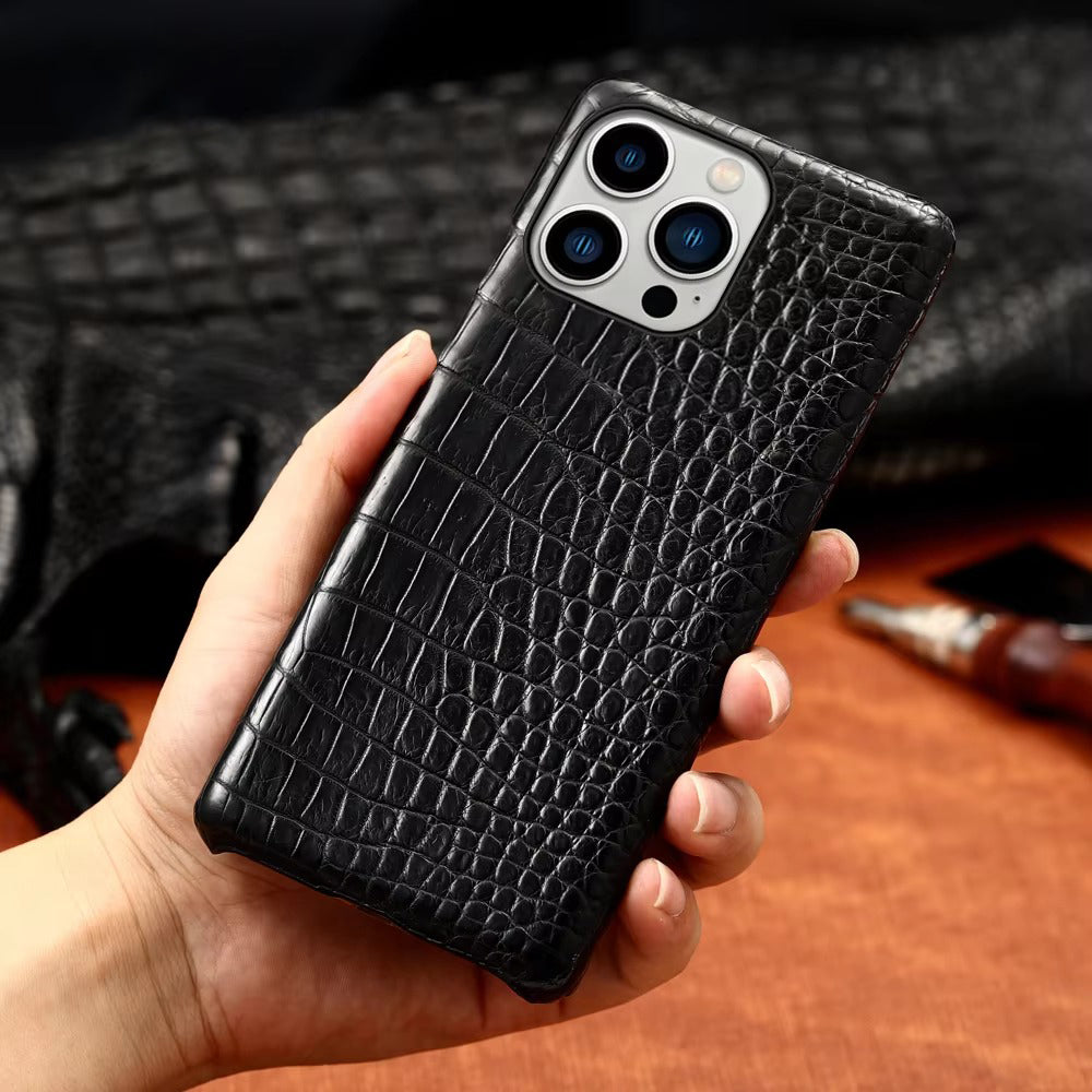 Luxury iPhone Case — Genuine Crocodile Leather Magnetic Cover with Shockproof PC Backing, Matte Anti-Fingerprint Finish and Dustproof Non-Slip Design