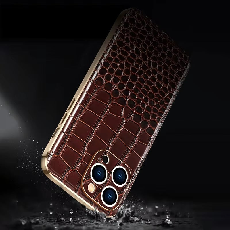 Luxury iPhone Case — Genuine Leather MagSafe Cover with 38-Magnet Wireless Charging Support, Full-Coverage Anti-Scratch Protection & Soft TPU Shock-Resistant Edges