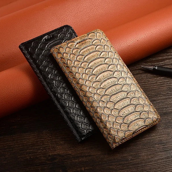 Luxury iPhone Case — Genuine Python Leather Wallet Flip Cover with Snake Skin Design, Card Holder, Non-Slip Grip & Full-Screen Protective Closure
