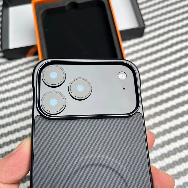 Luxury iPhone Case — Hard Carbon-Fiber Magnetic Cover with Slim Shockproof TPU Bumper, Matte Anti-Fingerprint Finish and MagSafe Wireless-Charging Design