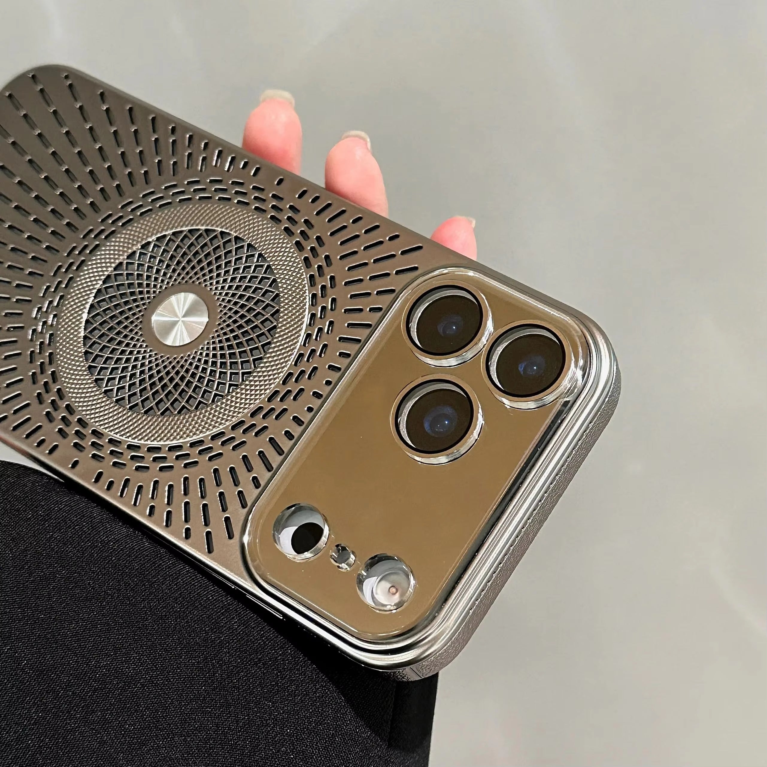 Luxury iPhone Case — Magnetic Breathable Hard Cover with Glass Lens Protection, Shockproof Matte Anti-Fingerprint Anti-Scratch Non-Slip Design