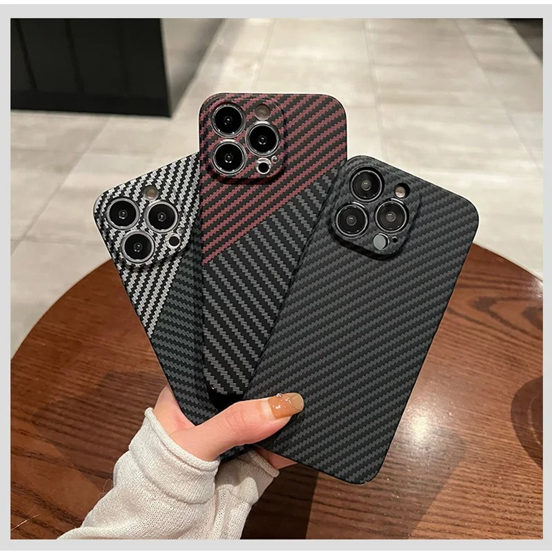 Luxury iPhone Case — Real Aramid Carbon Fiber Ultra-Thin Lightweight Cover with Shockproof Dustproof Protection & Precision-Cut Premium Design