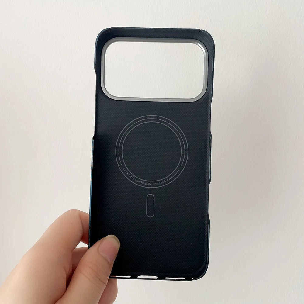 Luxury iPhone Case — Ultra-Thin 600D Real Carbon Fiber MagSafe Cover with Aramid Kevlar Protection, Matte Anti-Fingerprint Full-Coverage Waterproof Design