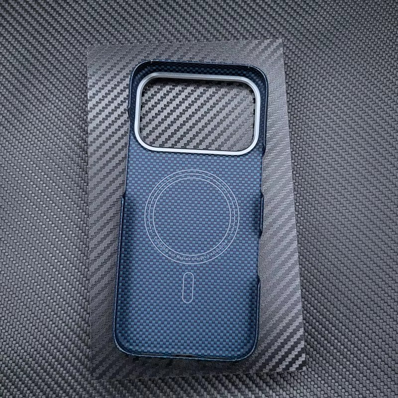 Luxury iPhone Case — Ultra-Thin 600D Real Carbon Fiber MagSafe Cover with Aramid Kevlar Protection, Matte Anti-Fingerprint Full-Coverage Waterproof Design