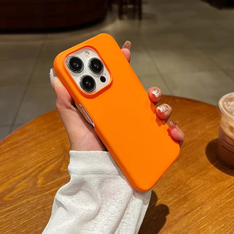 Luxury iPhone Case — Ultra-Thin, Anti-Fingerprint, Anti-Scratch, Dustproof, Lightweight Matte Hard PC Back Cover with Non-Slip Solid-Color Half-Wrapped Design