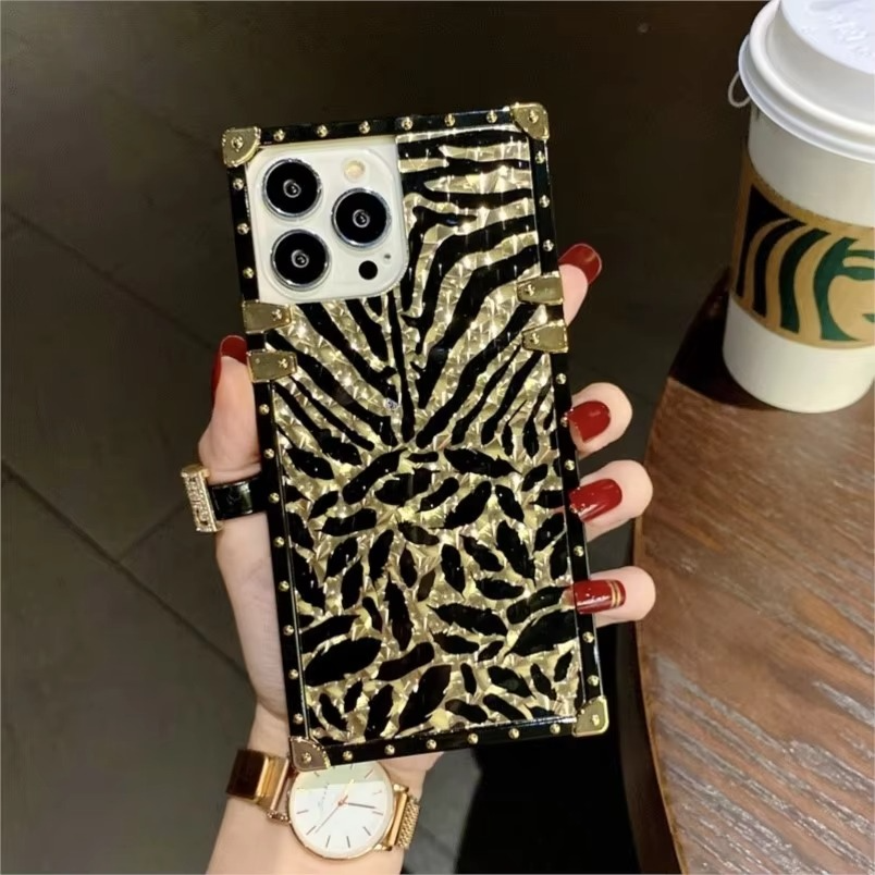 Luxury iPhone Leather Case with Gold Ring Holder — Stylish Protective Cover for Women, Shockproof Design, Glitter Finish, Anti-Scratch Dustproof Protection