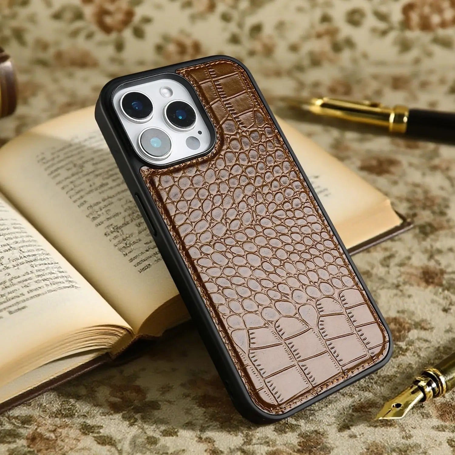 Premium iPhone Case — Crocodile-Pattern Genuine Cowhide Leather Cover with Shockproof TPU Protection, Anti-Fingerprint Finish and Raised Camera Lips