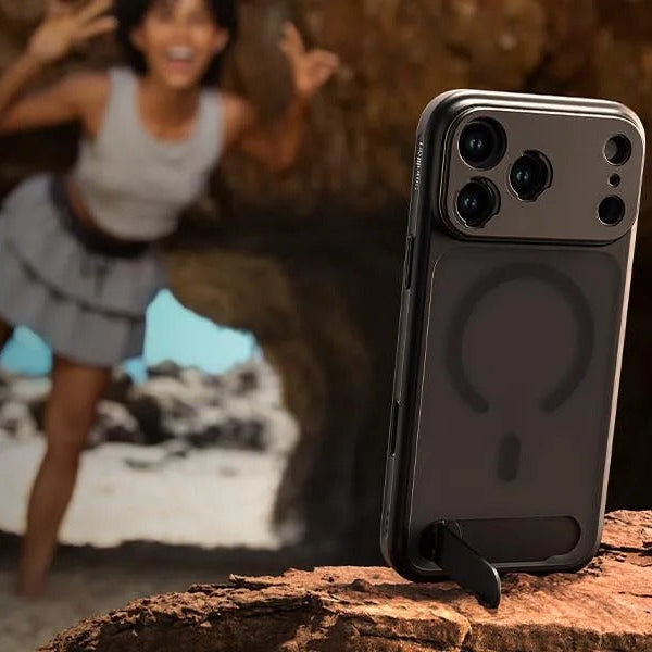 Premium iPhone Case — Professional Mobile Video Cage with T-Mount & 17mm Lens Backplates, Quick-Release Expansion System, Cold Shoe Mounts & All-Metal Protective Design