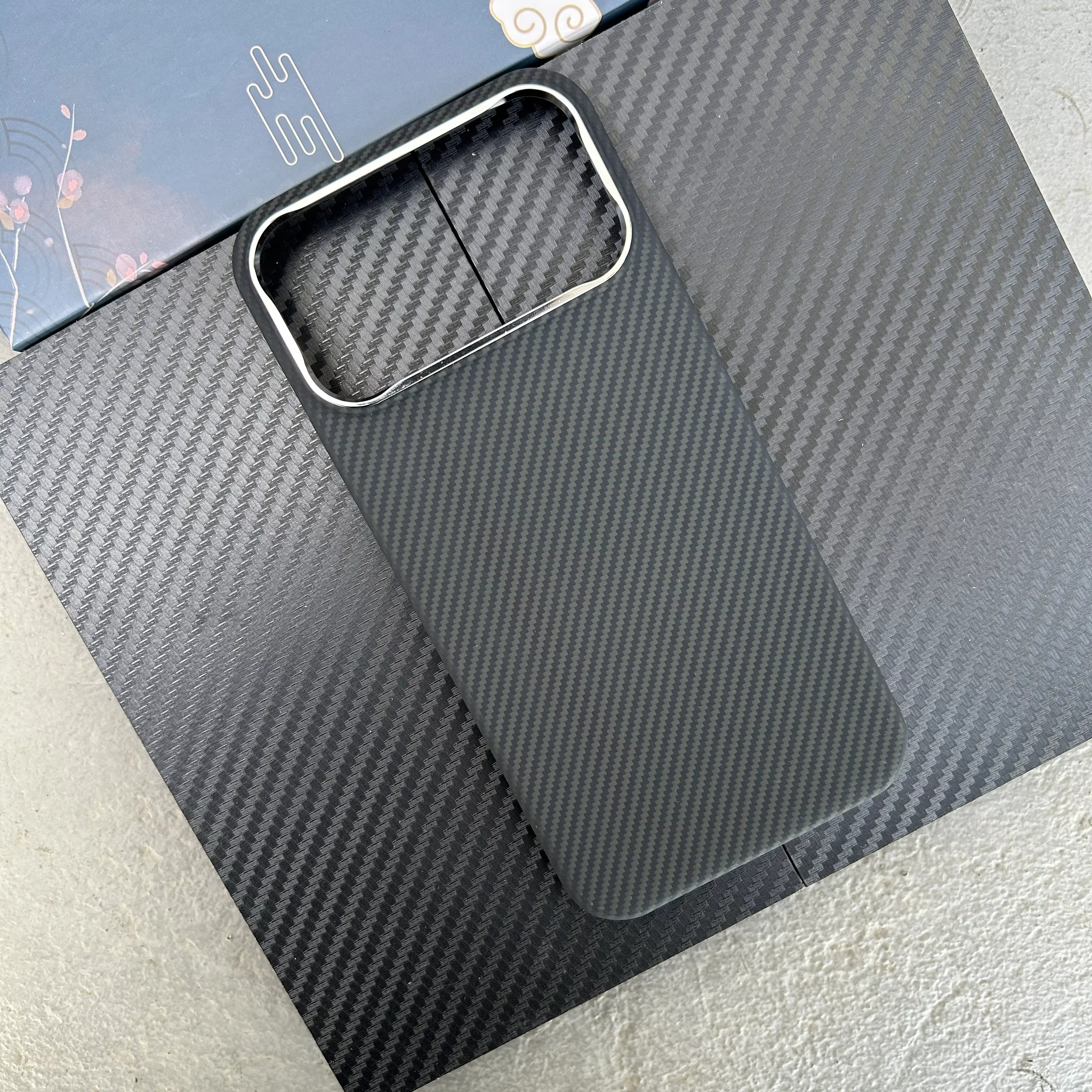 Premium iPhone Case — Real Carbon Fiber Aramid Magnetic Cover with MagSafe Support, Tough Lightweight Protective Design