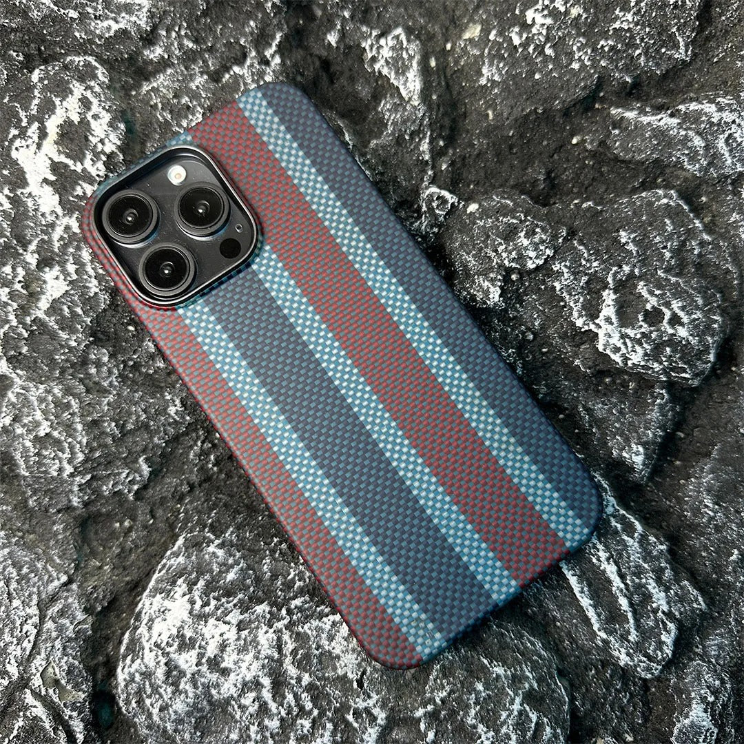 Premium iPhone Case — Real Carbon Fiber Aramid Ultra-Thin Full-Coverage Cover with No-Case Feel, Shockproof Anti-Fingerprint Lightweight Design