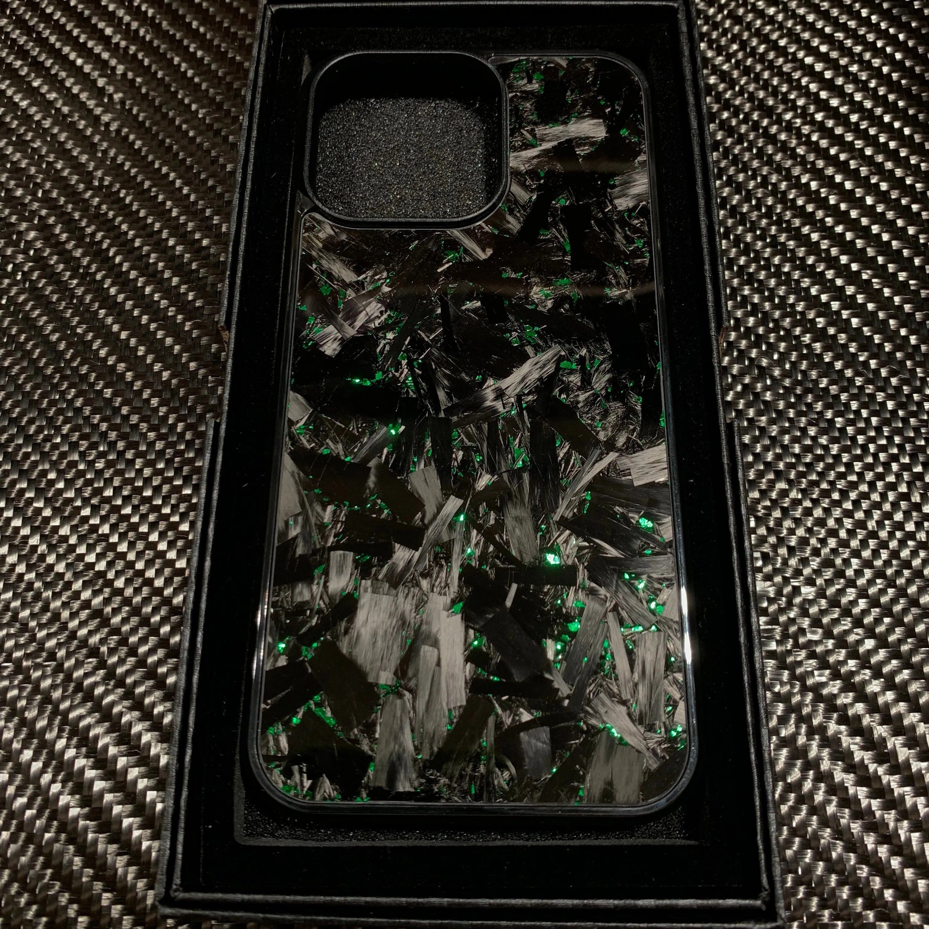 Premium iPhone Case — Real Forged Carbon Fiber MagSafe Cover with Glossy Anti-Fingerprint Finish, Shockproof Lightweight Protective Design