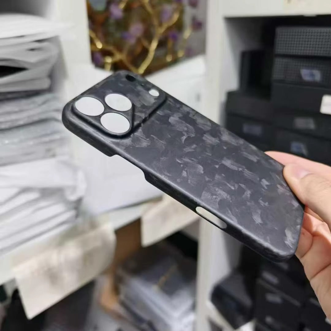 Premium iPhone Case — Real Forged Matte/Glossy Carbon Fiber Lightweight Cover with Anti-Fingerprint Tough Protection & Non-Slip Slim Design