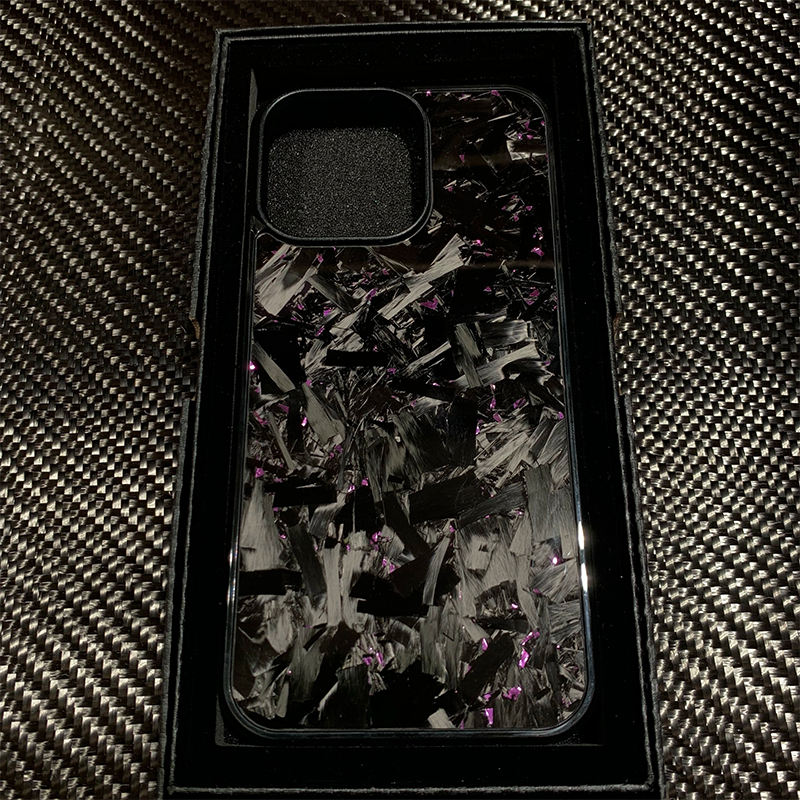 Premium iPhone Case — Real Glossy Forged Carbon Fiber Full-Coverage Magnetic Cover with MagSafe Support & Textured TPU Hybrid Design