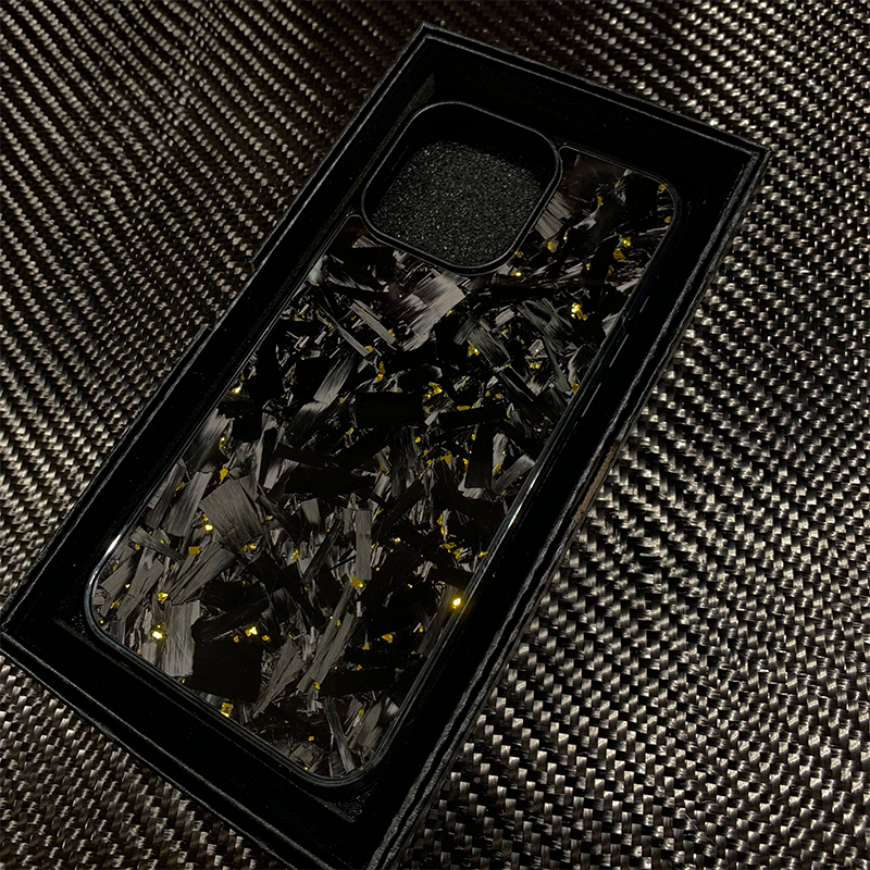 Premium iPhone Case — Real Glossy Forged Carbon Fiber Full-Coverage Magnetic Cover with MagSafe Support & Textured TPU Hybrid Design