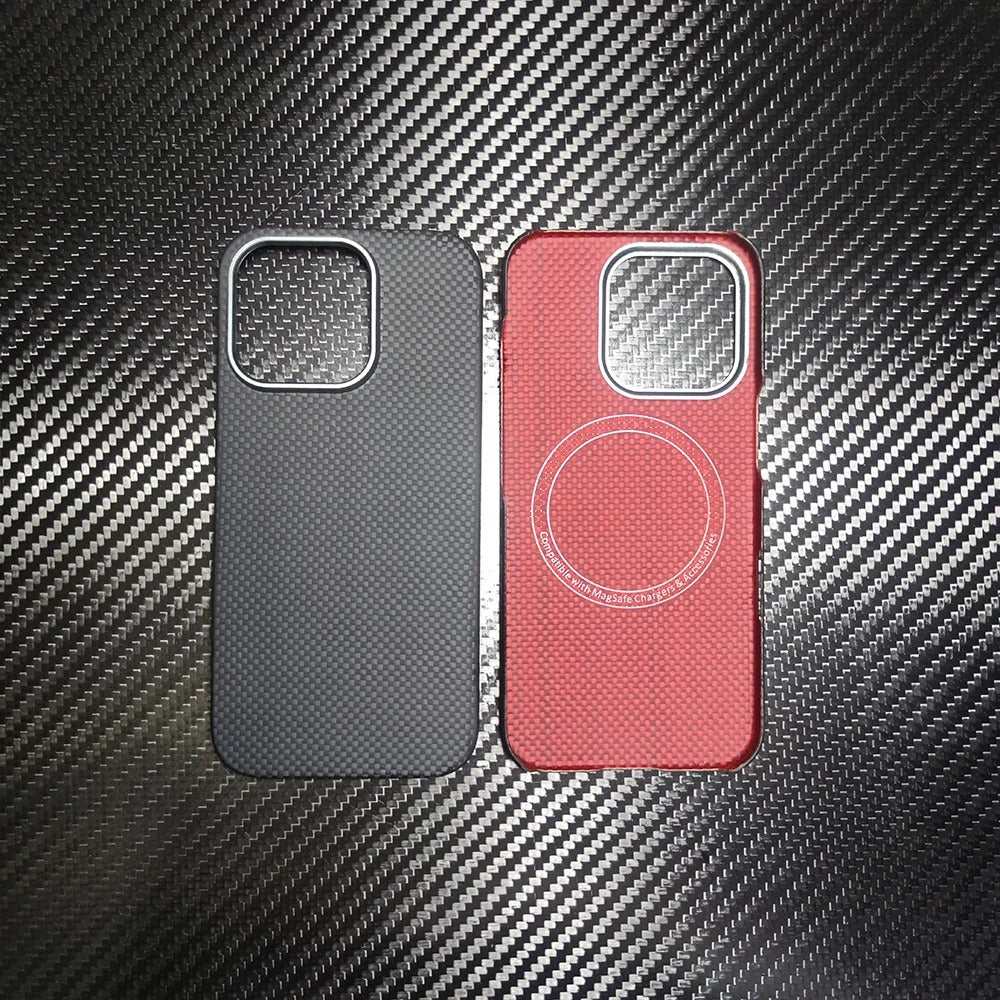 Premium iPhone Case — Thin Aramid Fiber Magnetic Cover with MagSafe Compatibility, Ultra-Lightweight Carbon Texture & Durable Half-Wrapped Design