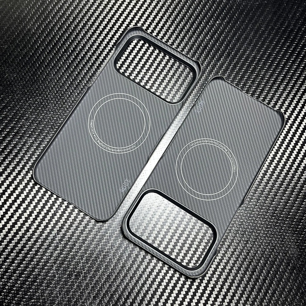 Premium iPhone Case — Thin Aramid Fiber Magnetic Cover with MagSafe Compatibility, Ultra-Lightweight Carbon Texture & Durable Half-Wrapped Design
