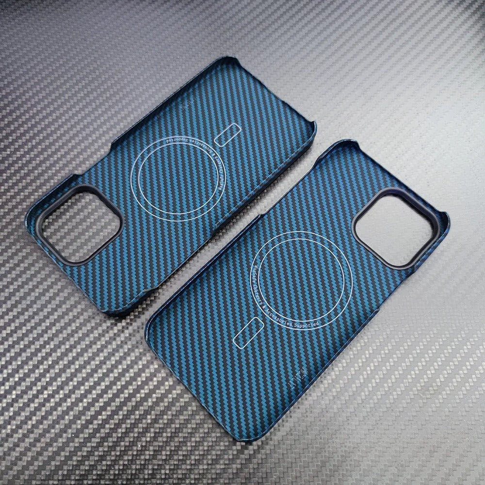 Premium iPhone Case — Thin Aramid Fiber Magnetic Cover with MagSafe Compatibility, Ultra-Lightweight Carbon Texture & Durable Half-Wrapped Design