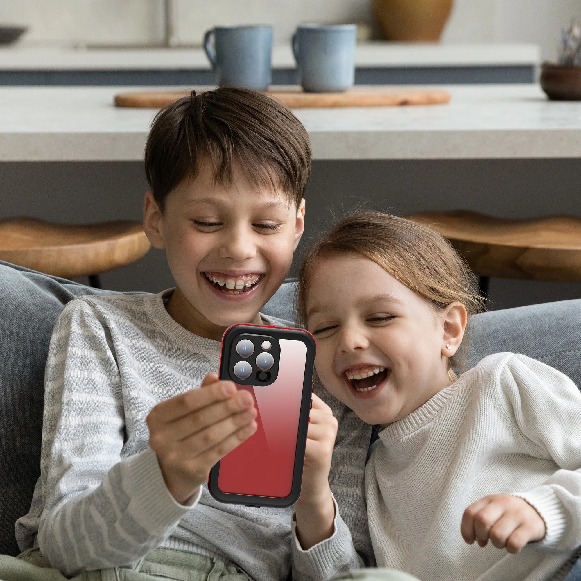 Rugged iPhone Case Shellbox Ultra-Thin Clear Cover — IP68 Waterproof Design with Hanging Rope, Transparent Anti-Fingerprint Scratch-Resistant Protection