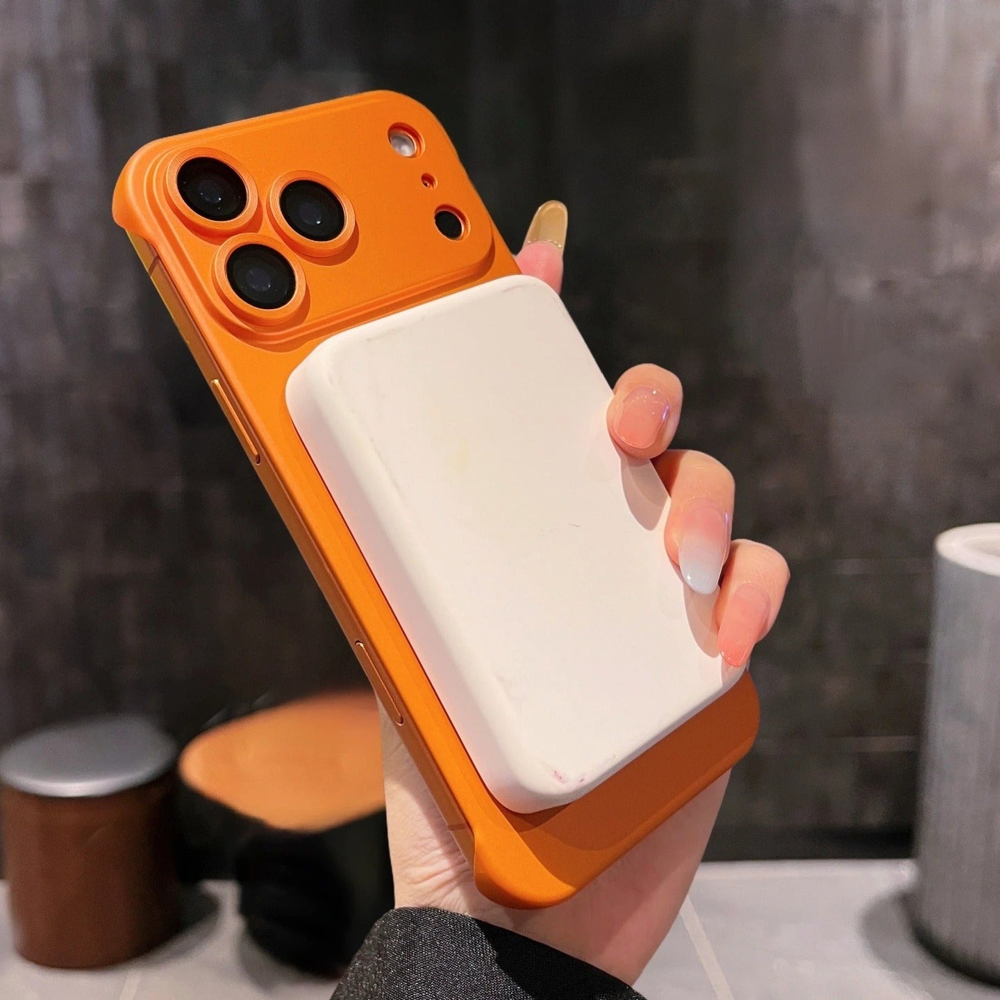 Ultra-Thin iPhone Case — PC Frameless Half-Wrapped Shockproof Cover, Anti-Fingerprint, Non-Slip, Lightweight Protective Design