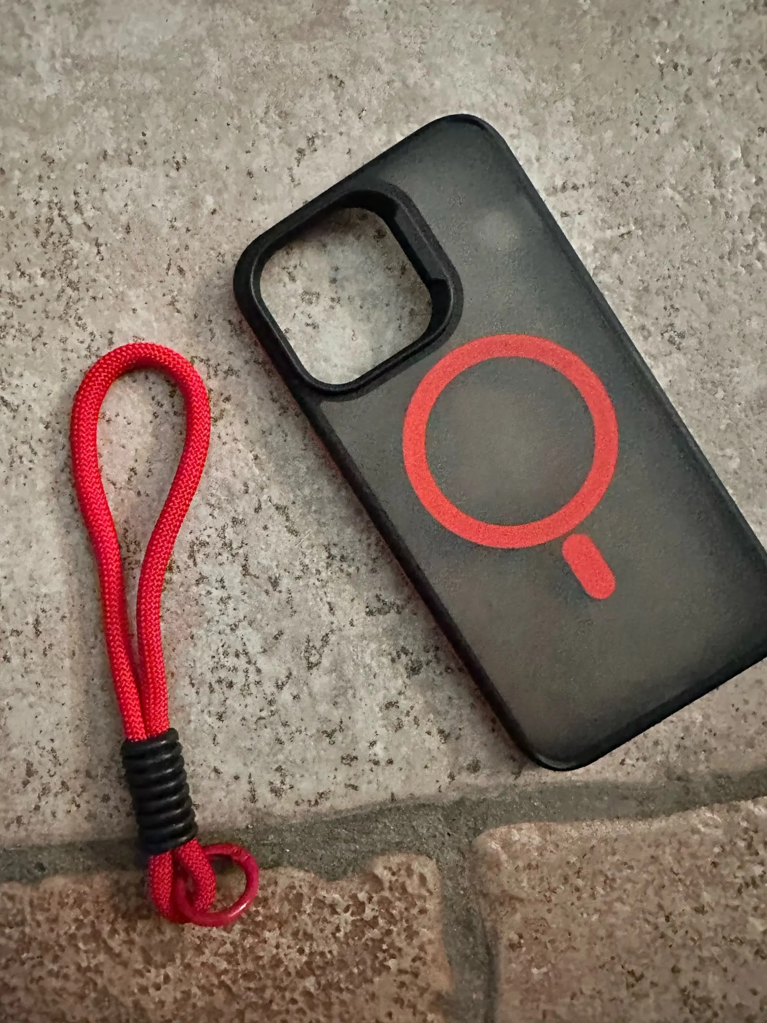 Luxury Dual-Color Magnetic iPhone Case — Magsafe Compatible Half-Wrapped Cover with Wrist Strap, Shockproof, Anti-Fingerprint, Non-Slip, Matte Finish