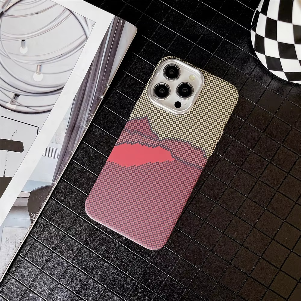 Luxury iPhone Case — Kevlar Pattern MagSafe Compatible Magnetic Shockproof Cover, Anti-Fingerprint, Anti-Scratch, Dustproof, Wireless-Charging, Full Protection