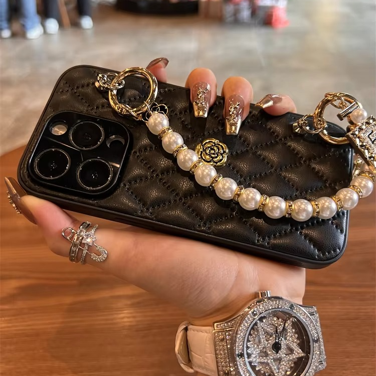 Luxury iPhone Case Leather Cover with Chain — High Quality Protective Design, Card Pocket Holder, Shockproof Anti-Fingerprint Scratch-Resistant Finish