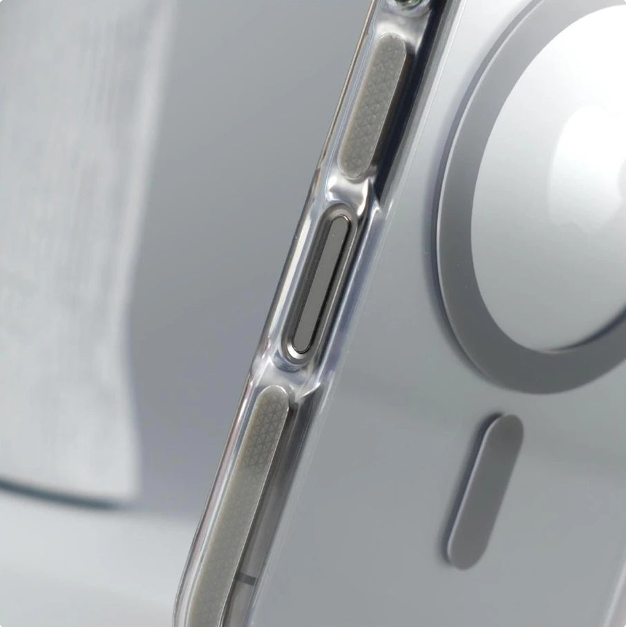 Luxury iPhone Case — Clear Full-Coverage Magnetic Shockproof Cover with Lens Holder, Anti-Fingerprint Anti-Scratch PC+TPU Design & Non-Slip Grip