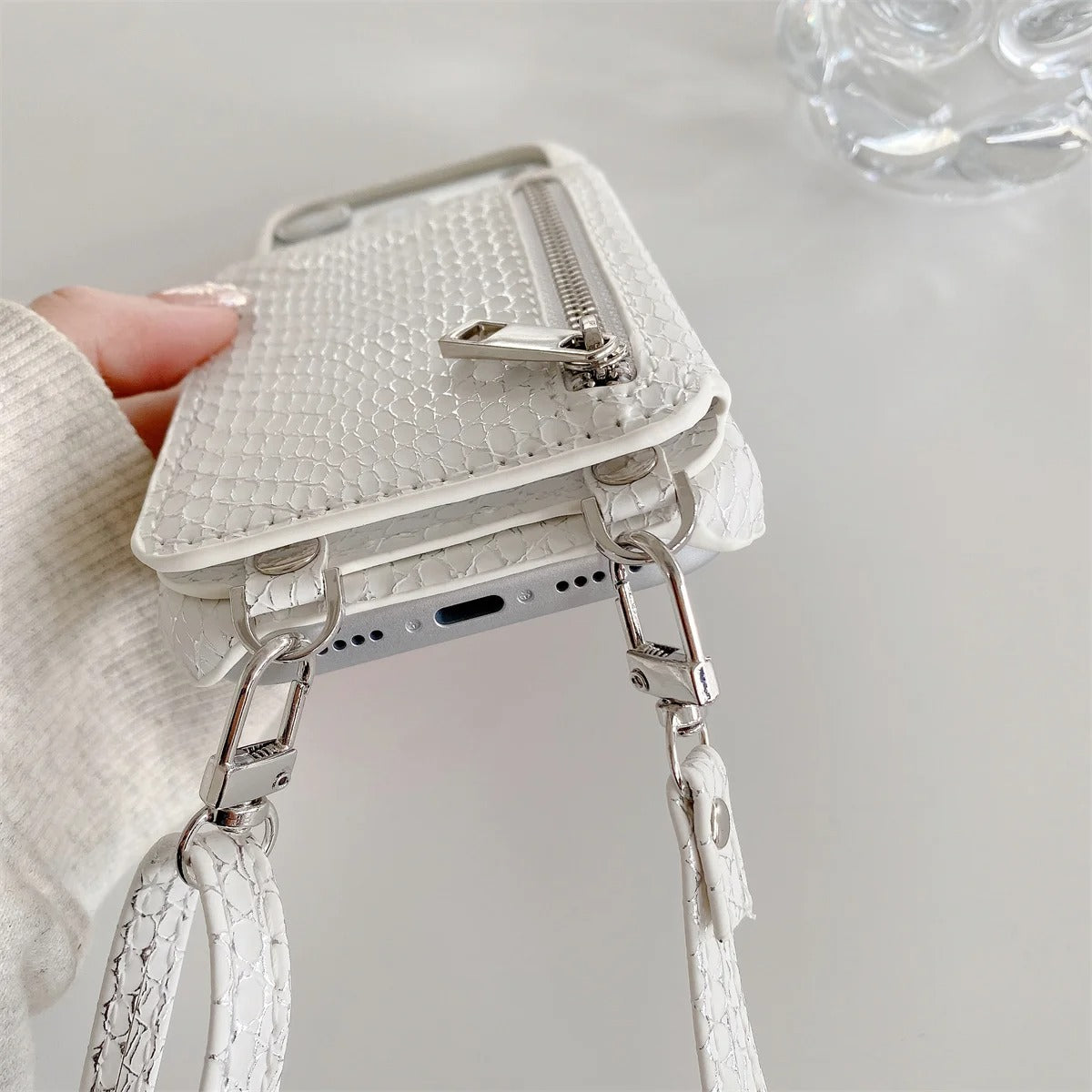 Luxury iPhone Case — Crossbody Makeup-Mirror Wallet Cover with Zipper Card Pocket, Shockproof Non-Slip PU Leather + PC/TPU Design