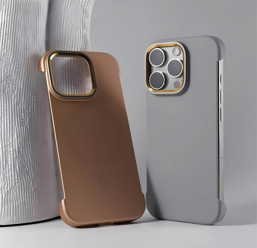 Luxury iPhone Case — Frameless Alloy-Lens MagSafe Cover with Heat-Dissipation Design, Slim Wireless-Charging PC Build & Lightweight Non-Slip Protection