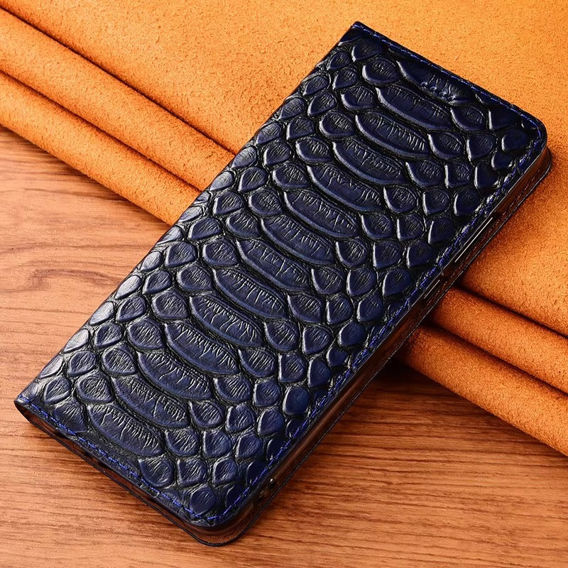 Luxury iPhone Case — Genuine Python Leather Wallet Flip Cover with Snake Skin Design, Card Holder, Non-Slip Grip & Full-Screen Protective Closure