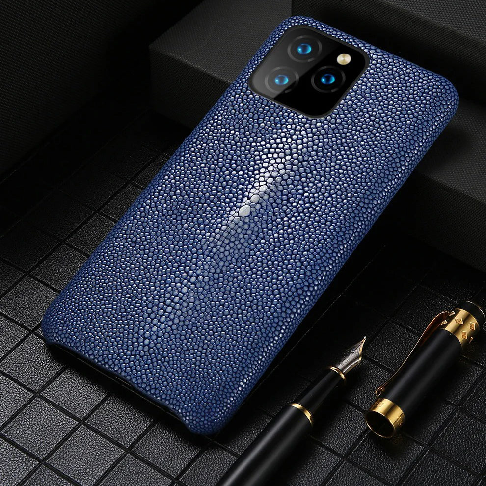 Luxury iPhone Case — Genuine Stingray Leather Shockproof Cover with Lightweight Half-Wrapped Design, Anti-Fingerprint Dustproof Protection and Premium Craft Finish