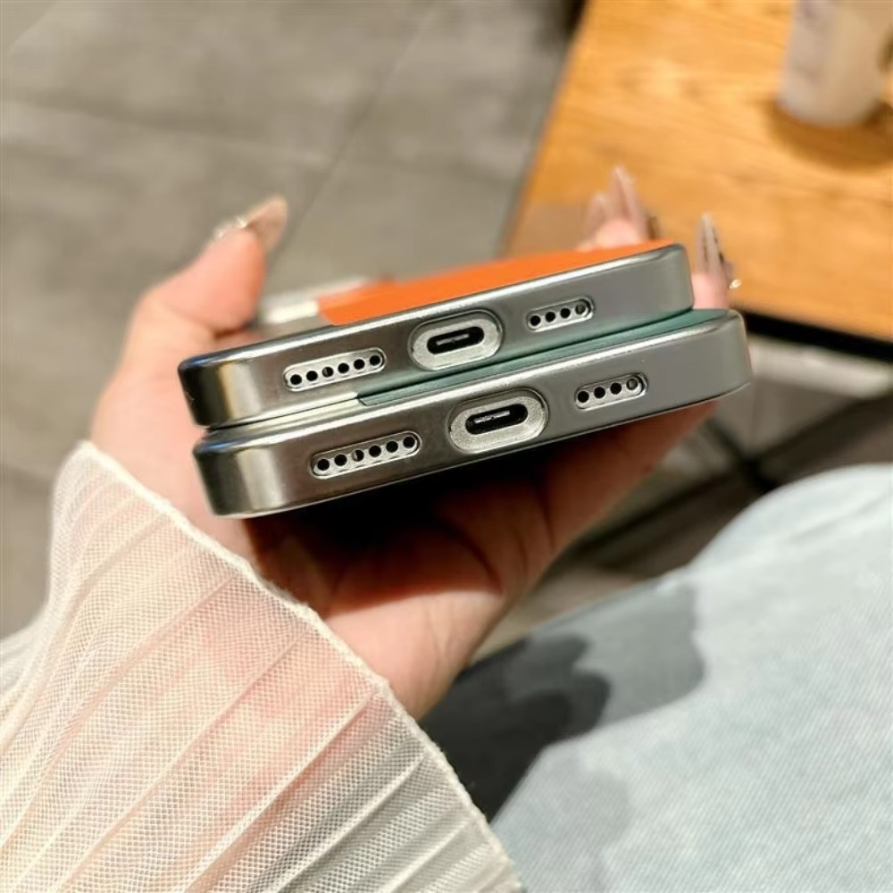 Luxury iPhone Case — Hard Leather + PC Camera-Protection Cover with Shockproof Tough Design, Anti-Fingerprint Anti-Scratch Finish & Color-Contrast Style