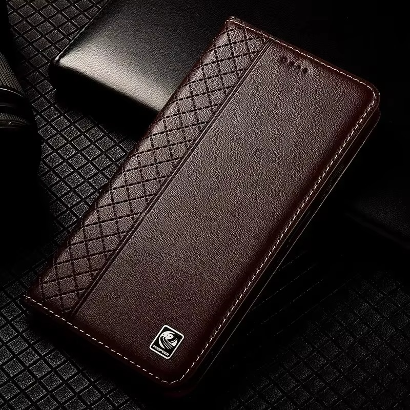 Luxury iPhone Case — Magnetic Flip Wallet Cover with Grid Pattern Cowhide Leather, Kickstand Function & Full-Protection TPU Bumper