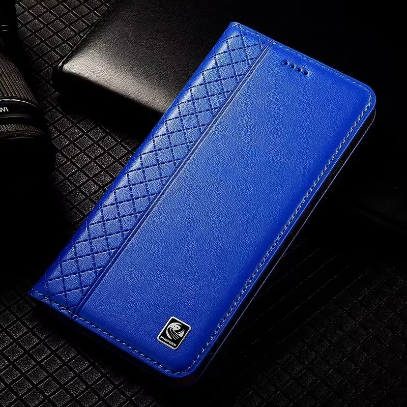 Luxury iPhone Case — Magnetic Flip Wallet Cover with Grid Pattern Cowhide Leather, Kickstand Function & Full-Protection TPU Bumper