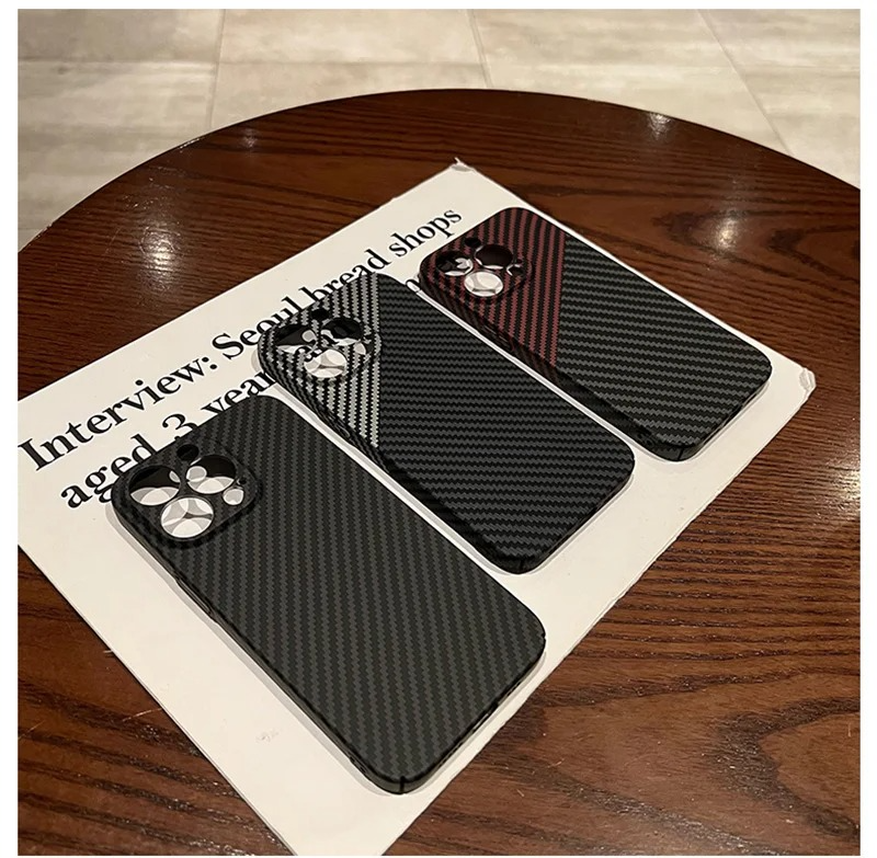 Luxury iPhone Case — Real Aramid Carbon Fiber Ultra-Thin Lightweight Cover with Shockproof Dustproof Protection & Precision-Cut Premium Design