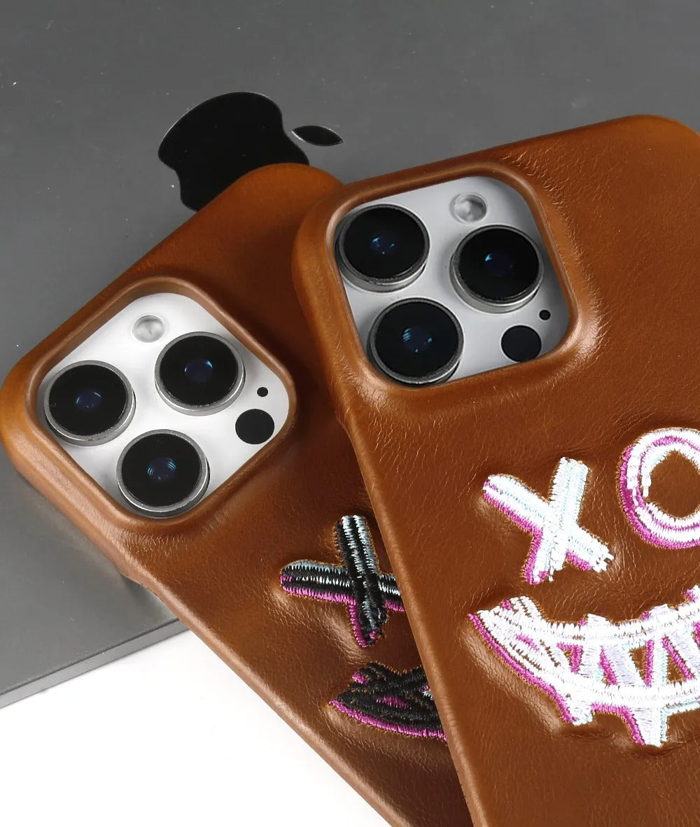 Luxury iPhone Case — Retro Embroidered Genuine Leather Cover with Full-Grain Vintage Design, Shockproof Anti-Scratch Protection & Lightweight Non-Slip Finish