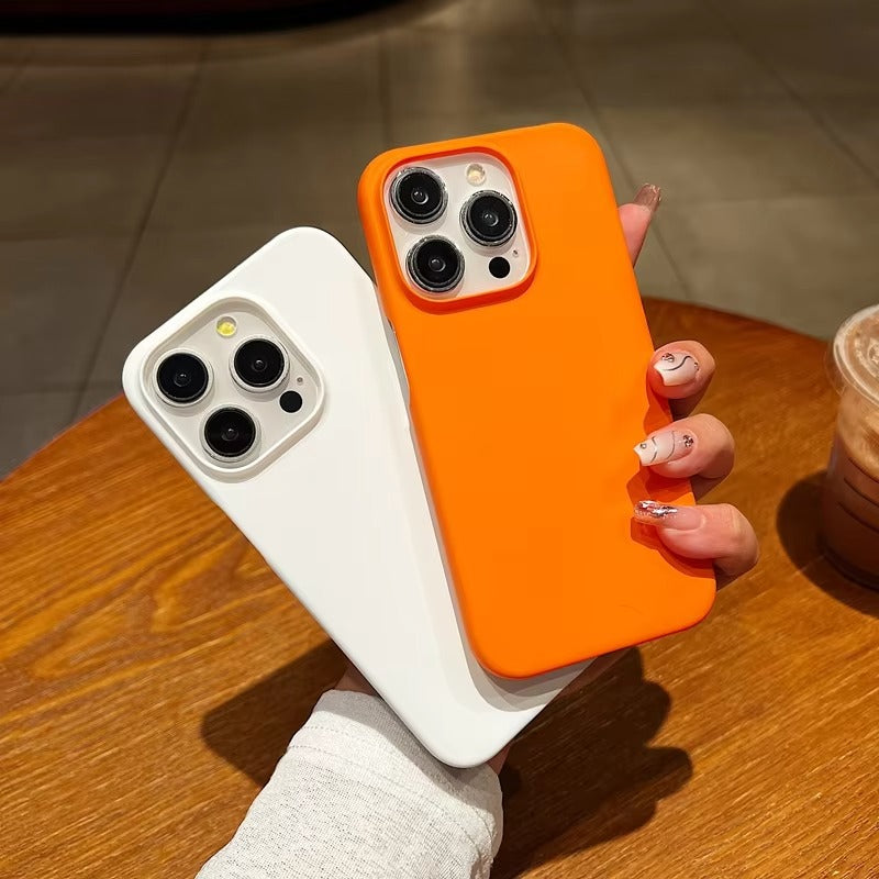 Luxury iPhone Case — Ultra-Thin, Anti-Fingerprint, Anti-Scratch, Dustproof, Lightweight Matte Hard PC Back Cover with Non-Slip Solid-Color Half-Wrapped Design