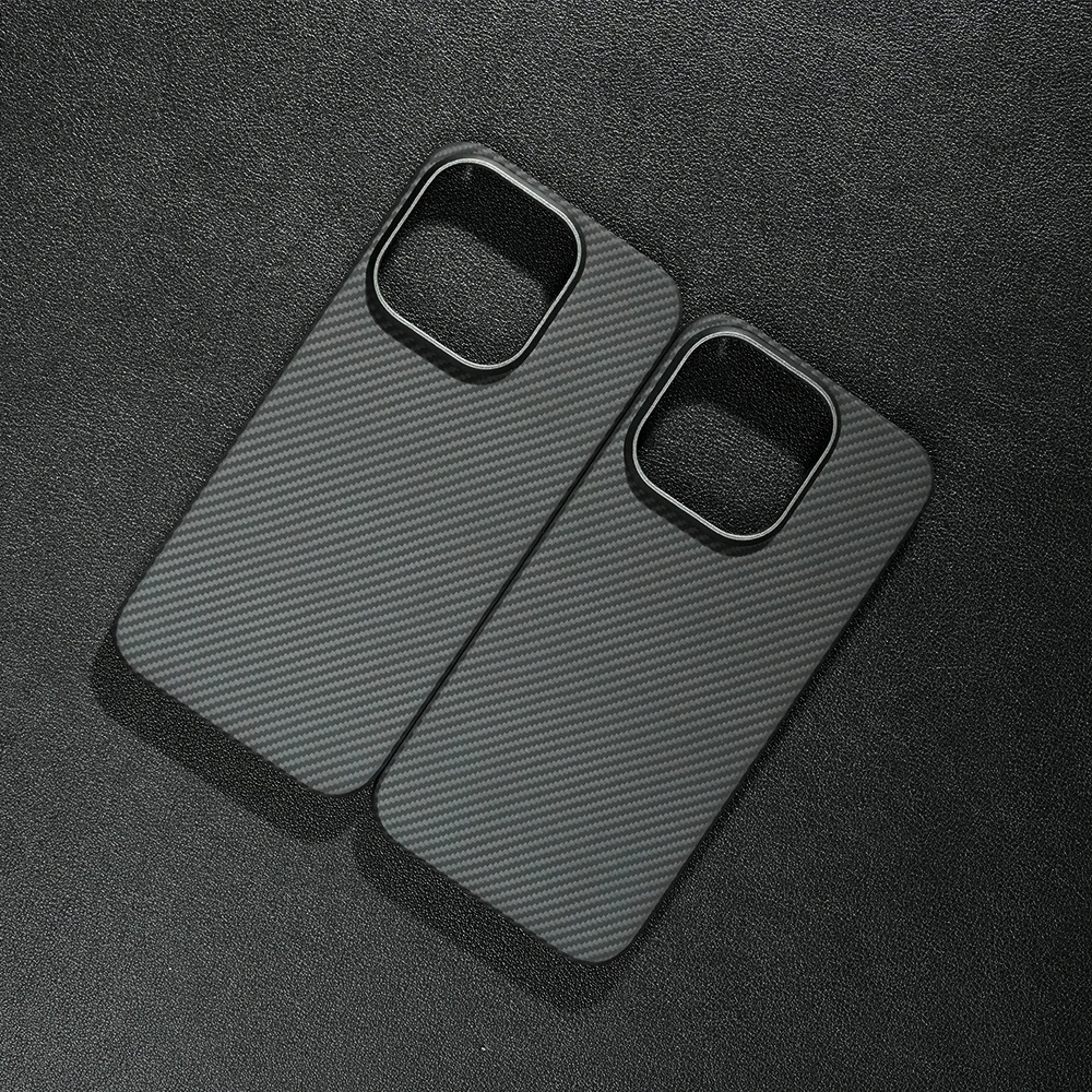 Premium Carbon Fiber iPhone Case — Half-Wrapped MagSafe Compatible, Shockproof, Anti-Fingerprint, Anti-Scratch, Non-Slip, Textured Kevlar Finish