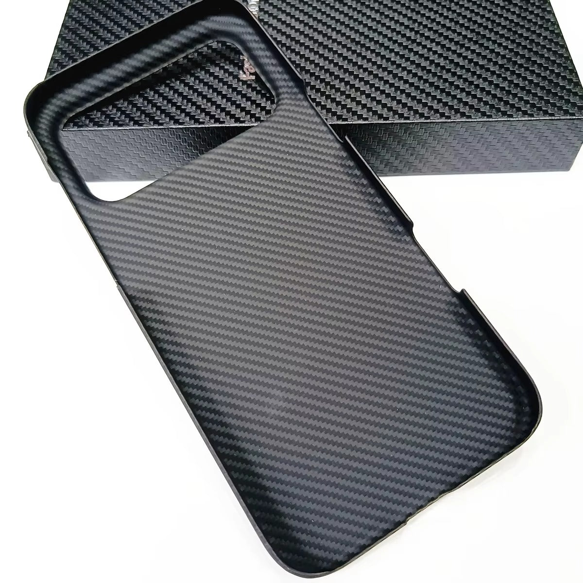 Premium iPhone Case — 1500D Aramid Carbon Fiber Ultra-Thin Hard Armor Cover with Shockproof Lightweight Anti-Fingerprint Full-Coverage Design