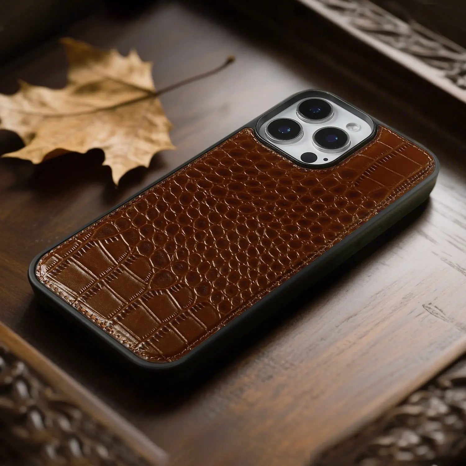 Premium iPhone Case — Crocodile-Pattern Genuine Cowhide Leather Cover with Shockproof TPU Protection, Anti-Fingerprint Finish and Raised Camera Lips
