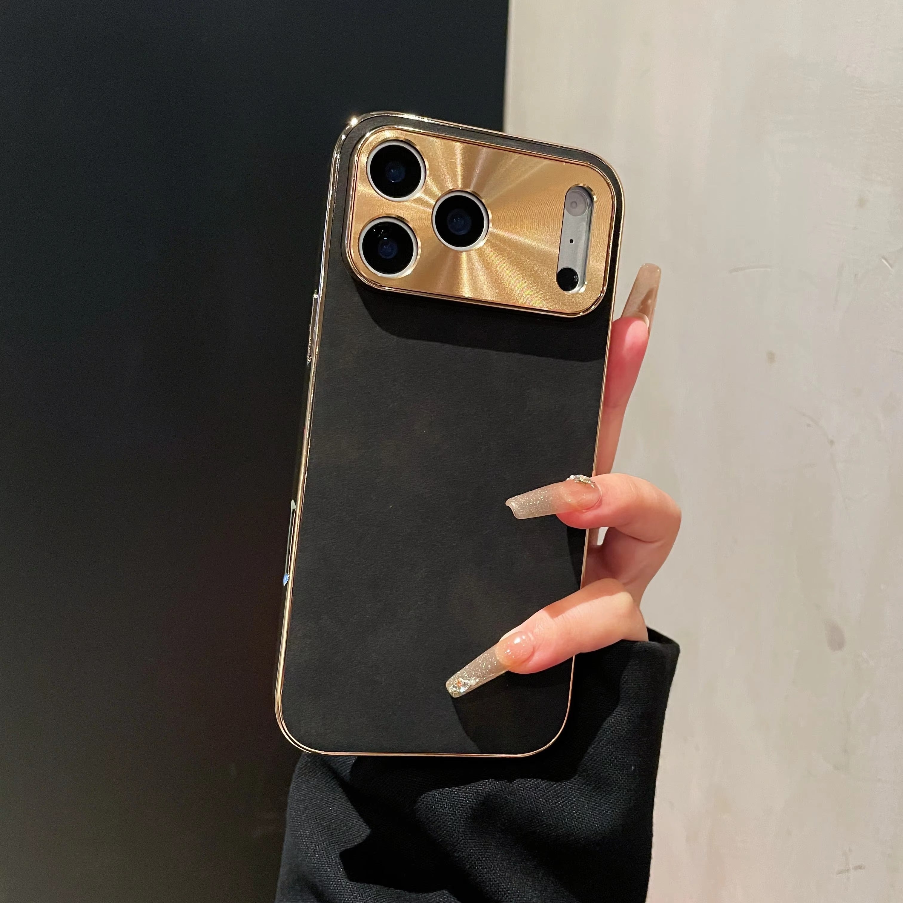 Premium iPhone Case — Leather Cover with Electroplate Frame, Shockproof Half-Wrapped PC Design, Camera Protection, Anti-Fingerprint Anti-Scratch Non-Slip Finish