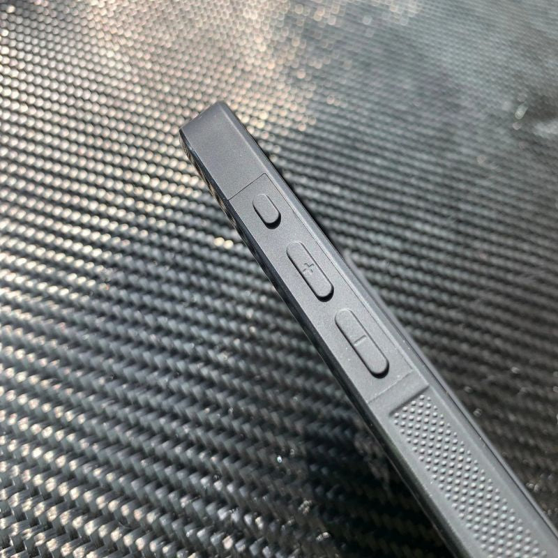 Premium iPhone Case — Real 3K Twill Woven Carbon Fiber MagSafe Cover with Shockproof Dual-Layer Protection, Anti-Fingerprint Lightweight Reflective Design