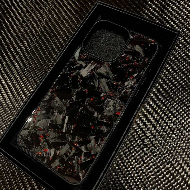 Premium iPhone Case — Real Glossy Forged Carbon Fiber Full-Coverage Magnetic Cover with MagSafe Support & Textured TPU Hybrid Design