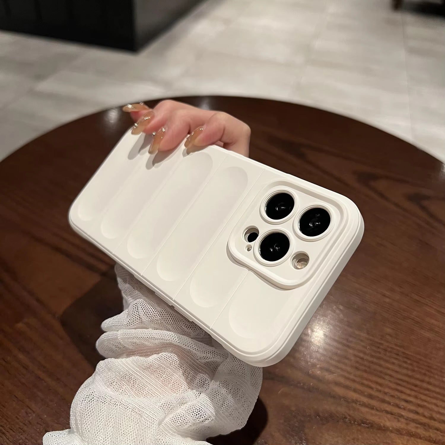 Premium iPhone Case — Soft Silicone Anti-Fall Protective Cover with Lightweight Dustproof Anti-Fingerprint Design